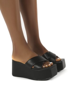Elevate  Pu Flatform Sole Cross Strap Sandals