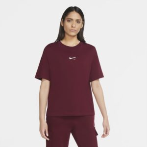 Nike Sportswear Essential Women's Short-Sleeve Top - Red Spenders Friend